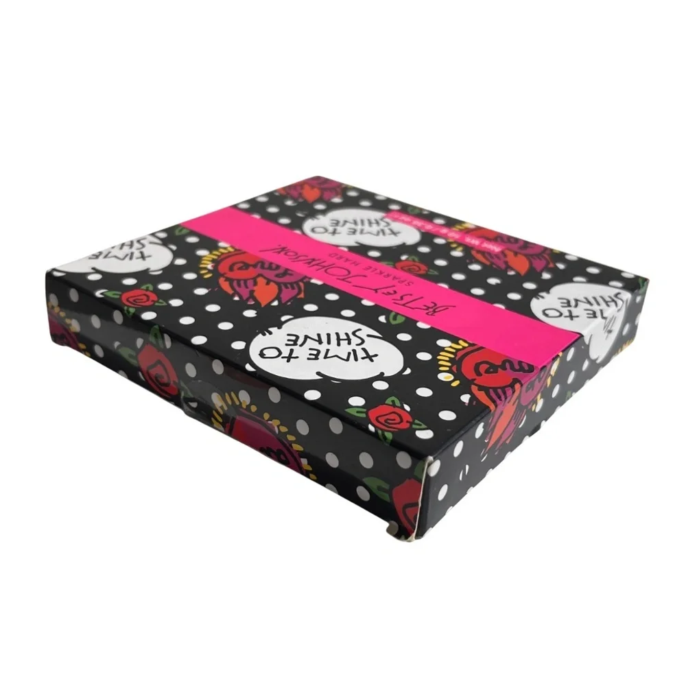Betsey Johnson Time to Shine Highlighter Powder with Brush NIB